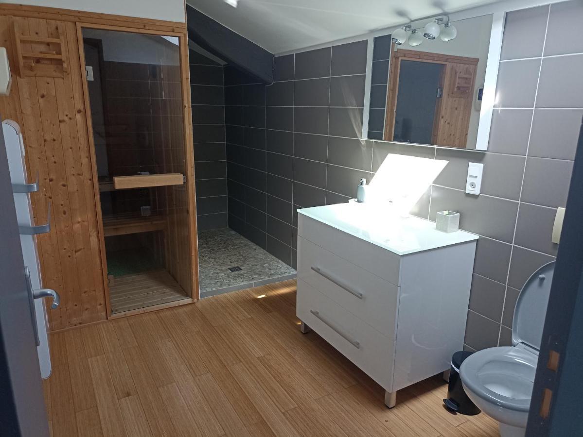 Suite lumineuse Livinhac-le-Haut Extérieur photo